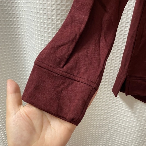 NWT L&G Signaturesoft Sweatshirt - Picture 2 of 5